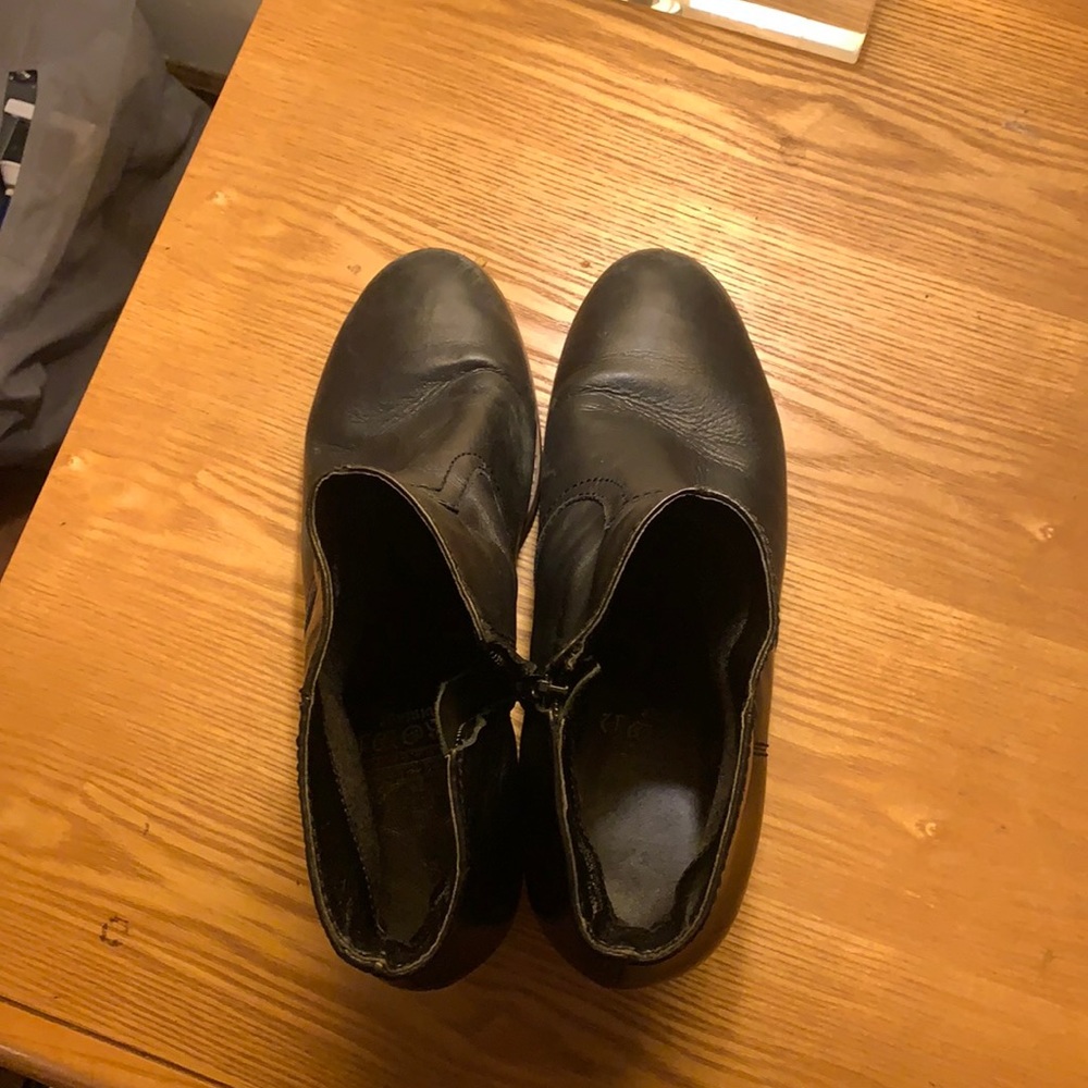 Black ankle booties